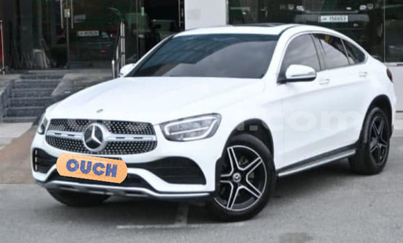 Acheter Occasion Voiture Mercedes-Benz GLC Blanc à Ouagadougou, Burkina-Faso