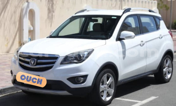 Acheter Occasion Voiture Changan CS35 Blanc à Ouagadougou, Burkina-Faso