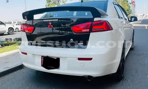 Acheter Occasion Voiture Mitsubishi Lancer Blanc à Bobo Dioulasso, Burkina-Faso Acheter Occasion Voiture Mitsubishi Lancer Blanc à Bobo Dioulasso, Burkina-Faso