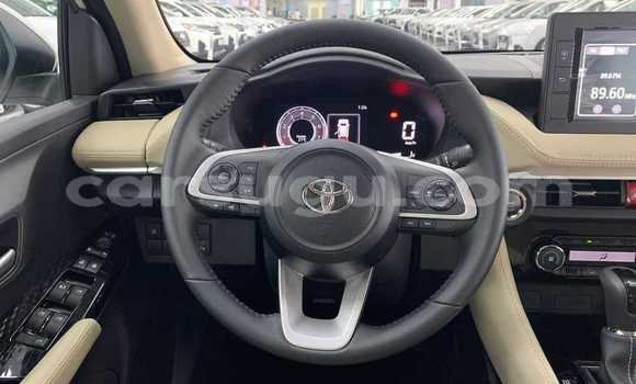 Acheter Occasion Voiture Toyota Yaris Blanc à Bobo Dioulasso, Burkina-Faso Acheter Occasion Voiture Toyota Yaris Blanc à Bobo Dioulasso, Burkina-Faso