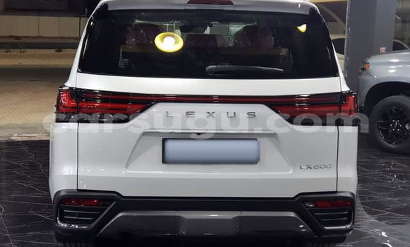 Acheter Occasion Voiture Lexus LX Blanc à Ouagadougou, Burkina-Faso Acheter Occasion Voiture Lexus LX Blanc à Ouagadougou, Burkina-Faso