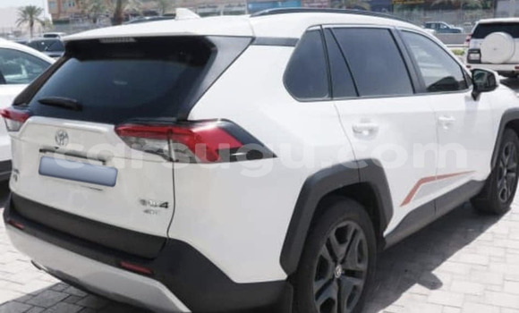 Acheter Occasion Voiture Toyota RAV4 Autre à Ouagadougou, Burkina-Faso Acheter Occasion Voiture Toyota RAV4 Autre à Ouagadougou, Burkina-Faso