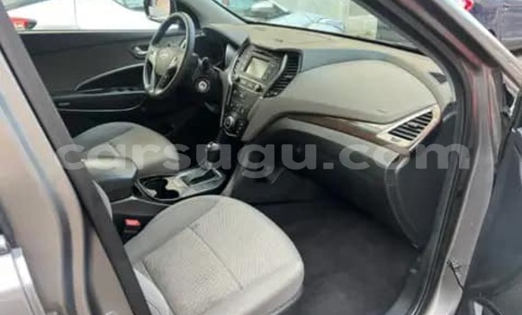Buy Used Hyundai Santa Fe Other Car in Ouagadougou in Burkina Faso Buy Used Hyundai Santa Fe Other Car in Ouagadougou in Burkina Faso