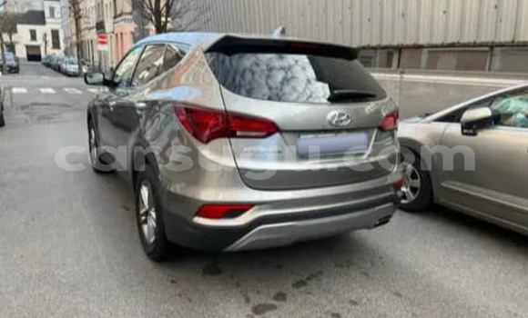 Buy Used Hyundai Santa Fe Other Car in Ouagadougou in Burkina Faso Buy Used Hyundai Santa Fe Other Car in Ouagadougou in Burkina Faso
