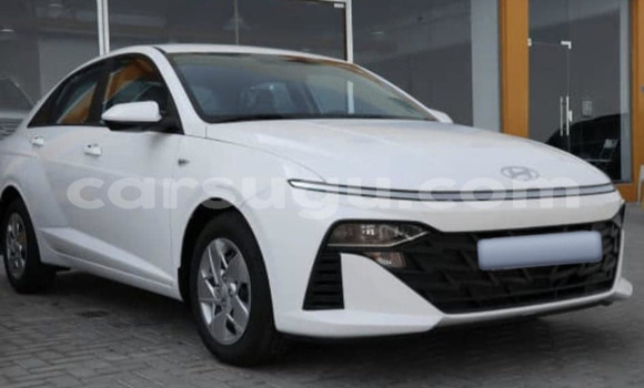 Acheter Occasion Voiture Hyundai Accent Blanc à Ouagadougou, Burkina-Faso