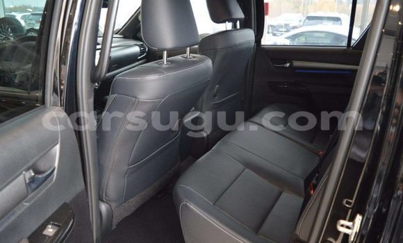 Acheter Neuf Voiture Toyota Hilux Noir à Import - Dubai, Burkina-Faso Acheter Neuf Voiture Toyota Hilux Noir à Import - Dubai, Burkina-Faso