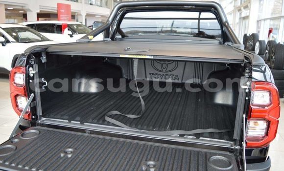 Acheter Neuf Voiture Toyota Hilux Noir à Import - Dubai, Burkina-Faso Acheter Neuf Voiture Toyota Hilux Noir à Import - Dubai, Burkina-Faso