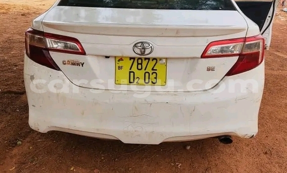 Acheter Occasion Voiture Toyota Camry Blanc à Ouagadougou, Burkina-Faso Acheter Occasion Voiture Toyota Camry Blanc à Ouagadougou, Burkina-Faso