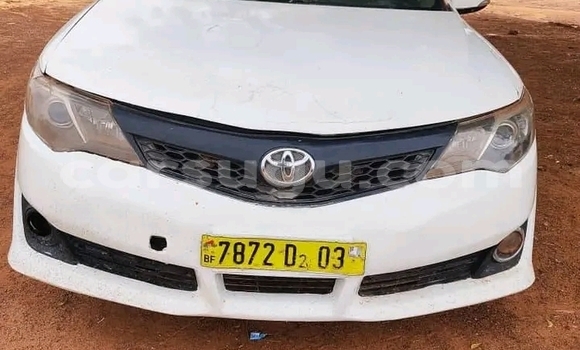 Acheter Occasion Voiture Toyota Camry Blanc à Ouagadougou, Burkina-Faso Acheter Occasion Voiture Toyota Camry Blanc à Ouagadougou, Burkina-Faso