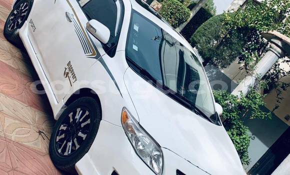 Acheter Occasion Voiture Toyota Corolla Blanc à Ouagadougou, Burkina-Faso Acheter Occasion Voiture Toyota Corolla Blanc à Ouagadougou, Burkina-Faso