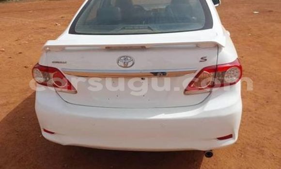 Sayi Na hannu Toyota Corolla White Mota in Ouagadougou a Burkina Faso Sayi Na hannu Toyota Corolla White Mota in Ouagadougou a Burkina Faso