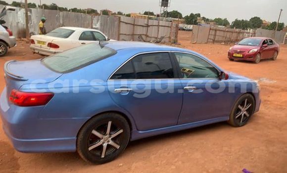 Sayi Na hannu Toyota Camry Blue Mota in Ouagadougou a Burkina Faso Sayi Na hannu Toyota Camry Blue Mota in Ouagadougou a Burkina Faso