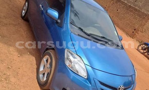 Sayi Na hannu Toyota Yaris Blue Mota in Ouagadougou a Burkina Faso Sayi Na hannu Toyota Yaris Blue Mota in Ouagadougou a Burkina Faso