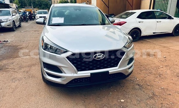 Sayi Na hannu Hyundai Tucson M Mota in Ouagadougou a Burkina Faso Sayi Na hannu Hyundai Tucson M Mota in Ouagadougou a Burkina Faso