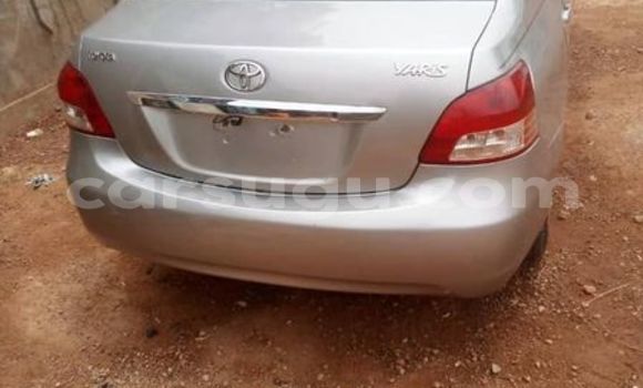 Sayi Na hannu Toyota Yaris M Mota in Ouagadougou a Burkina Faso Sayi Na hannu Toyota Yaris M Mota in Ouagadougou a Burkina Faso