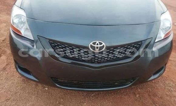 Sayi Na hannu Toyota Yaris Azurfa Mota in Ouagadougou a Burkina Faso Sayi Na hannu Toyota Yaris Azurfa Mota in Ouagadougou a Burkina Faso