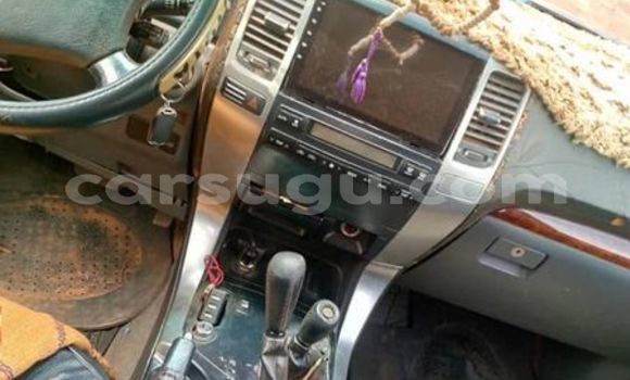 Sayi Na hannu Toyota Land Cruiser Azurfa Mota in Ouagadougou a Burkina Faso Sayi Na hannu Toyota Land Cruiser Azurfa Mota in Ouagadougou a Burkina Faso