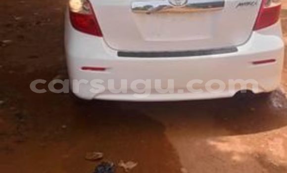 Sayi Na hannu Toyota Matrix White Mota in Ouagadougou a Burkina Faso Sayi Na hannu Toyota Matrix White Mota in Ouagadougou a Burkina Faso