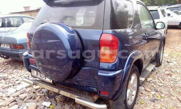 Acheter Occasion Voiture Toyota RAV4 Bleu à Ouagadougou, Burkina-Faso Acheter Occasion Voiture Toyota RAV4 Bleu à Ouagadougou, Burkina-Faso
