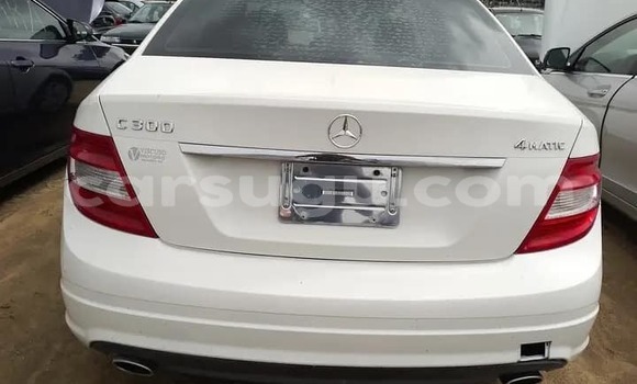 Acheter Occasion Voiture Mercedes-Benz C–Class Blanc à Bogande, Gnagna Acheter Occasion Voiture Mercedes-Benz C–Class Blanc à Bogande, Gnagna