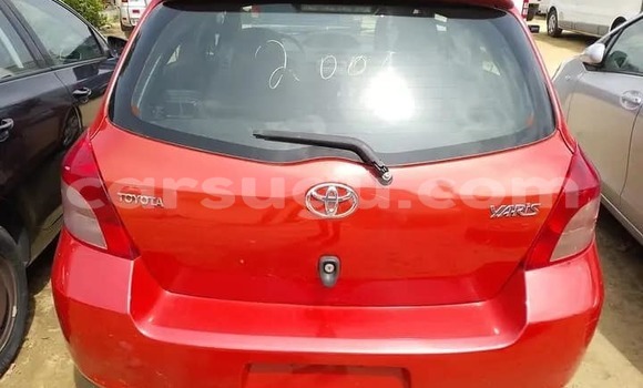Sayi Na hannu Toyota Yaris Red Mota in Bousse a Kourweogo Sayi Na hannu Toyota Yaris Red Mota in Bousse a Kourweogo