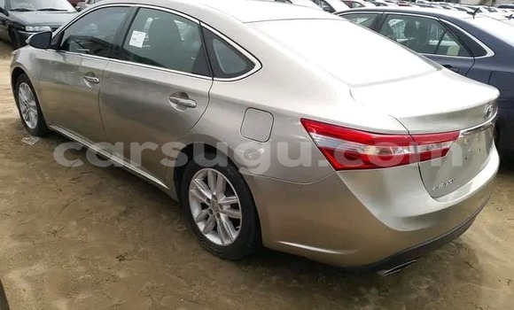 Sayi Na hannu Toyota Avalon Sauran Mota in Ouagadougou a Burkina Faso Sayi Na hannu Toyota Avalon Sauran Mota in Ouagadougou a Burkina Faso