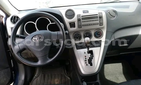 Sayi Na hannu Toyota Matrix Blue Mota in Boromo a Bale Sayi Na hannu Toyota Matrix Blue Mota in Boromo a Bale