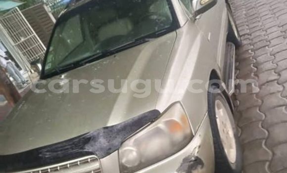 Acheter Occasion Voiture Toyota Highlander Autre à Ouagadougou, Burkina-Faso Acheter Occasion Voiture Toyota Highlander Autre à Ouagadougou, Burkina-Faso