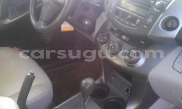 Acheter Occasion Voiture Toyota RAV4 Gris à Ouagadougou, Burkina-Faso Acheter Occasion Voiture Toyota RAV4 Gris à Ouagadougou, Burkina-Faso