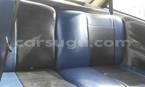 Acheter Occasion Voiture Renault Megane Bleu à Ouagadougou, Burkina-Faso Acheter Occasion Voiture Renault Megane Bleu à Ouagadougou, Burkina-Faso