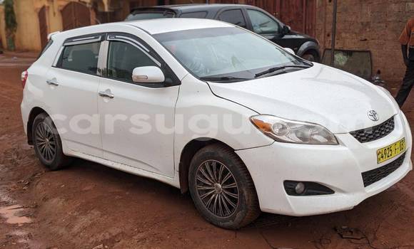 Buy Used Toyota Matrix White Car in Bobo Dioulasso in Burkina Faso Buy Used Toyota Matrix White Car in Bobo Dioulasso in Burkina Faso