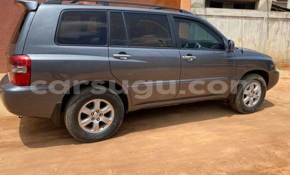 Acheter Occasion Voiture Toyota Highlander Autre à Ouagadougou, Burkina-Faso Acheter Occasion Voiture Toyota Highlander Autre à Ouagadougou, Burkina-Faso