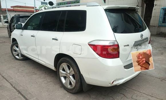 Acheter Occasion Voiture Toyota Highlander Autre à Ouagadougou, Burkina-Faso Acheter Occasion Voiture Toyota Highlander Autre à Ouagadougou, Burkina-Faso