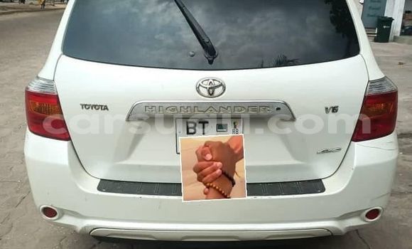 Acheter Occasion Voiture Toyota Highlander Autre à Ouagadougou, Burkina-Faso Acheter Occasion Voiture Toyota Highlander Autre à Ouagadougou, Burkina-Faso