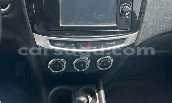 Buy Used Ford Edge White Car in Ouagadougou in Burkina Faso Buy Used Ford Edge White Car in Ouagadougou in Burkina Faso