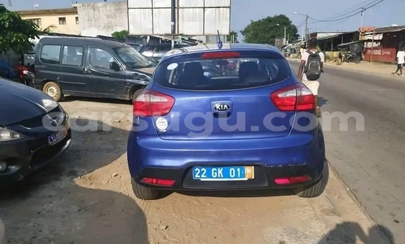 Acheter Occasion Voiture Kia Rio Bleu à Ouagadougou, Burkina-Faso