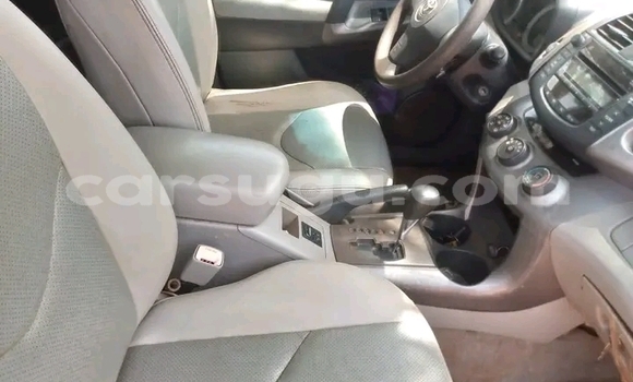 Buy Used Toyota RAV4 White Car in Ouagadougou in Burkina Faso Buy Used Toyota RAV4 White Car in Ouagadougou in Burkina Faso