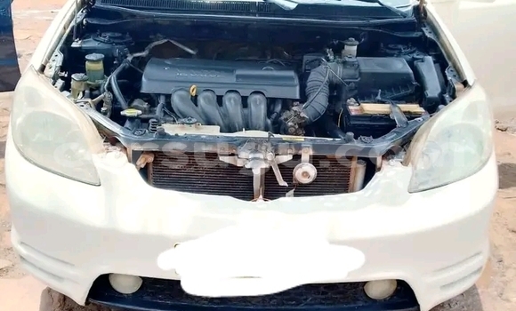 Buy Used Toyota Matrix White Car in Ouagadougou in Burkina Faso Buy Used Toyota Matrix White Car in Ouagadougou in Burkina Faso
