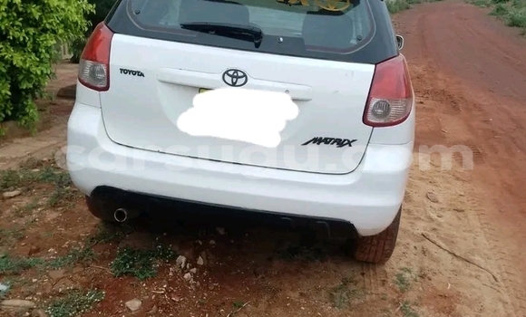 Buy Used Toyota Matrix White Car in Ouagadougou in Burkina Faso Buy Used Toyota Matrix White Car in Ouagadougou in Burkina Faso
