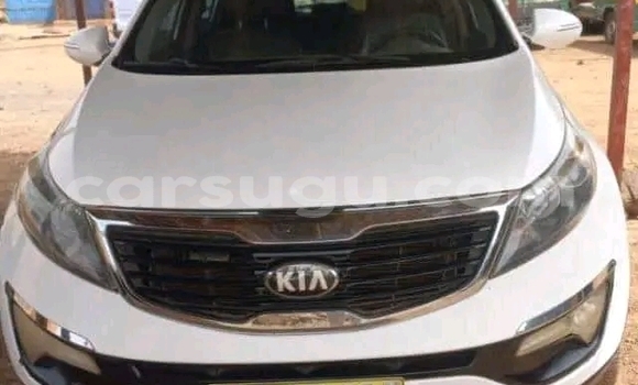 Buy Used Kia Sportage White Car in Ouagadougou in Burkina Faso Buy Used Kia Sportage White Car in Ouagadougou in Burkina Faso