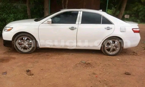 Buy Used Toyota Camry White Car in Ouagadougou in Burkina Faso Buy Used Toyota Camry White Car in Ouagadougou in Burkina Faso