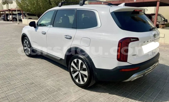 Buy Used Kia Towner White Car in Ouagadougou in Burkina Faso Buy Used Kia Towner White Car in Ouagadougou in Burkina Faso