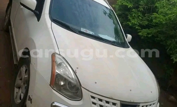 Acheter Occasion Voiture Nissan Rogue Blanc à Ouagadougou, Burkina-Faso Acheter Occasion Voiture Nissan Rogue Blanc à Ouagadougou, Burkina-Faso