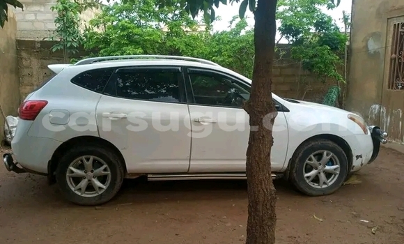 Acheter Occasion Voiture Nissan Rogue Blanc à Ouagadougou, Burkina-Faso Acheter Occasion Voiture Nissan Rogue Blanc à Ouagadougou, Burkina-Faso