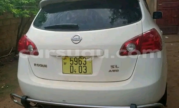 Acheter Occasion Voiture Nissan Rogue Blanc à Ouagadougou, Burkina-Faso Acheter Occasion Voiture Nissan Rogue Blanc à Ouagadougou, Burkina-Faso
