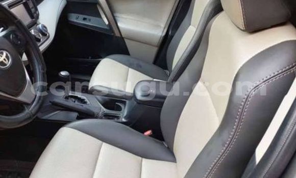 Acheter Occasion Voiture Toyota RAV4 Autre à Aribinda, Soum Acheter Occasion Voiture Toyota RAV4 Autre à Aribinda, Soum