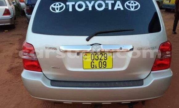 Acheter Occasion Voiture Toyota Highlander Autre à Ouagadougou, Burkina-Faso Acheter Occasion Voiture Toyota Highlander Autre à Ouagadougou, Burkina-Faso