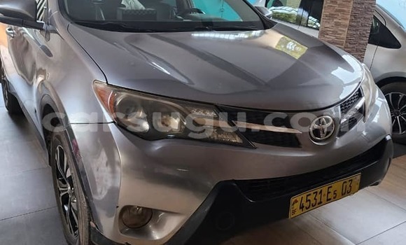 Sayi Na hannu Toyota RAV4 Sauran Mota in Batie a Noumbiel Sayi Na hannu Toyota RAV4 Sauran Mota in Batie a Noumbiel