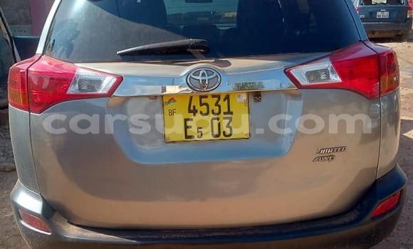 Sayi Na hannu Toyota RAV4 Sauran Mota in Batie a Noumbiel Sayi Na hannu Toyota RAV4 Sauran Mota in Batie a Noumbiel