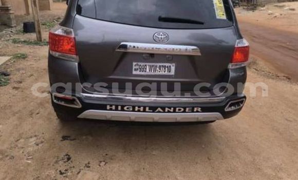 Acheter Occasion Voiture Toyota Highlander Autre à Ouagadougou, Burkina-Faso Acheter Occasion Voiture Toyota Highlander Autre à Ouagadougou, Burkina-Faso